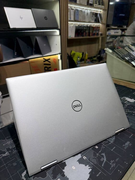 Dell Inspirion x360 i7/32/1/17.3 Touchscreen — 6