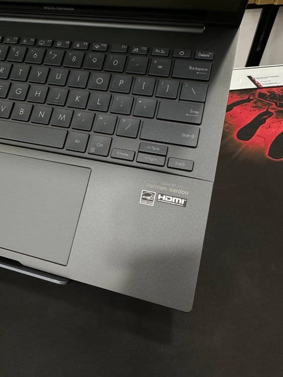 Ноутбук Asus ZenBook 14 OLED — 4