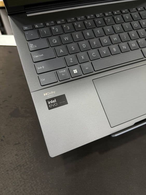 Ноутбук Asus ZenBook 14 OLED — 5