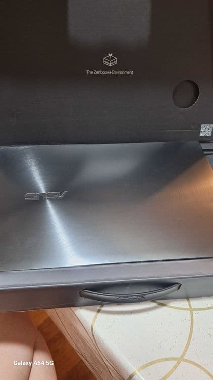 Ноутбук ASUS zenbook 14 — 2