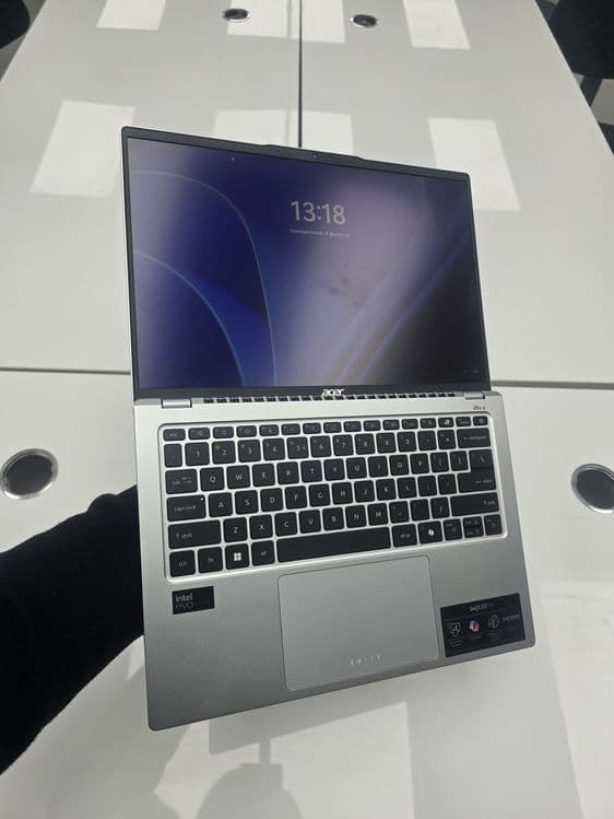 Acer swift go 14 ultra 7 H processor 1 terabayt — 1