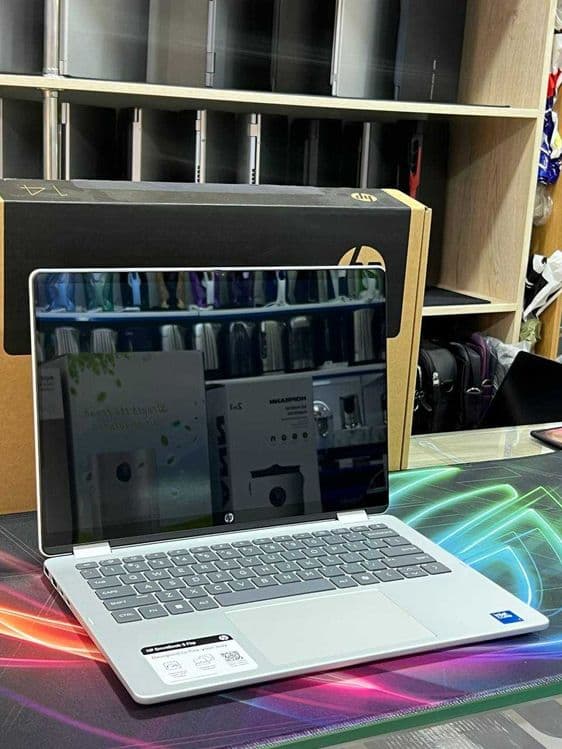 HP OMNIBOOK 5 FLIP 14-FP0023DX intel core 7 150U/16/512/14' inch IPS/ — 3