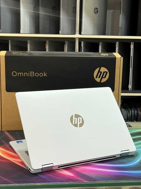 HP OMNIBOOK 5 FLIP 14-FP0023DX intel core 7 150U/16/512/14' inch IPS/ — 4