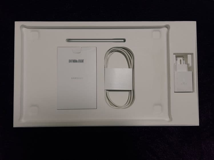 Samsung Galaxy Book Pro 360 / i7 / 16GB / AMOLED — 2