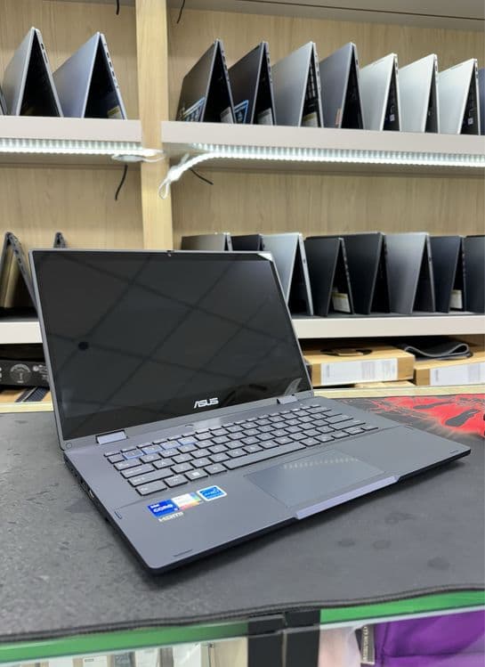 Asus Expertbook B3 Flip/i7-13/16/512/14” fhd ips — 2
