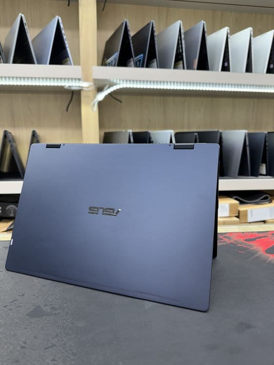 Asus Expertbook B3 Flip/i7-13/16/512/14” fhd ips — 4