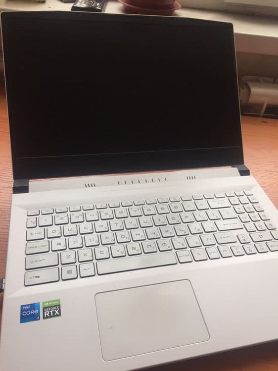 Msi Core i7 11 avlod 16gb rtx3050 — 4