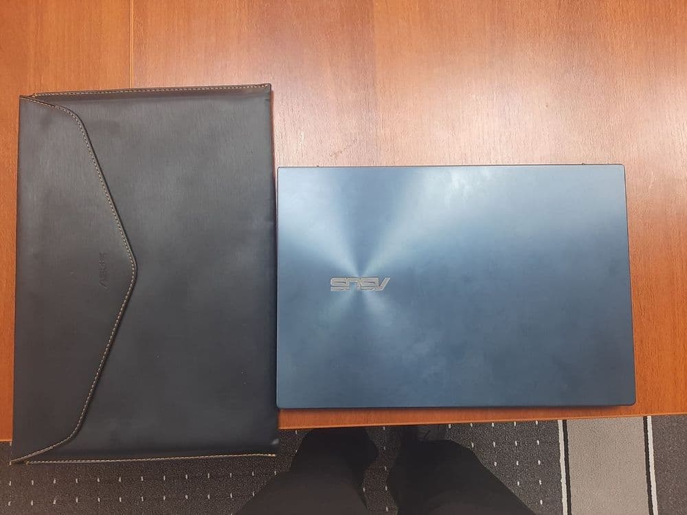 Asus Zenbook Duo — 2