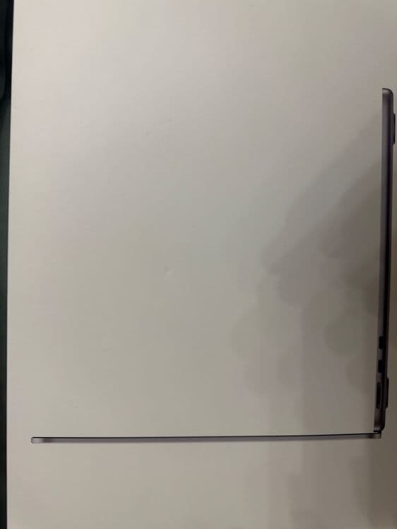 13-inch MacBook Air с Apple M2 чипом 8 GB оперативка 256 GB SSD — 2
