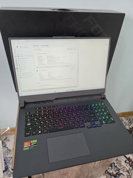 Asus Rog Strix G713 Ryzen 9 7845HX/RTX 4060/16/512/144Hz — 2