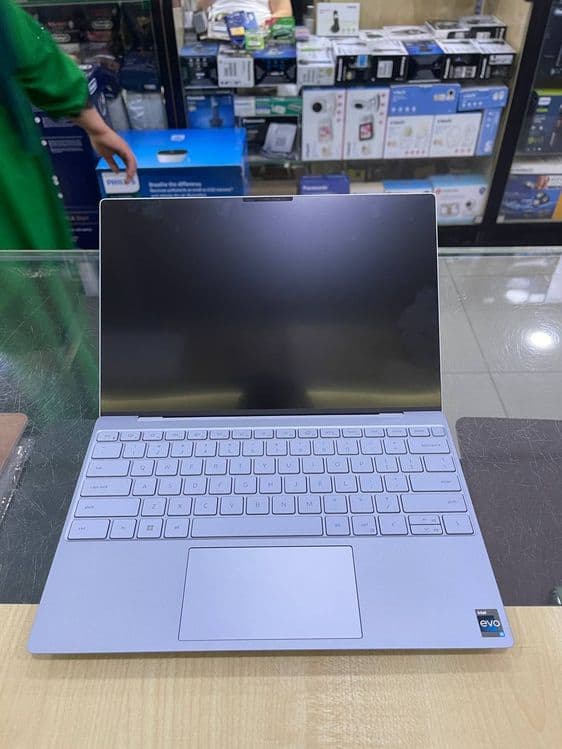 Ноутбук (Ультрабук)Dell XPS 13 931- i5 1230U — 2