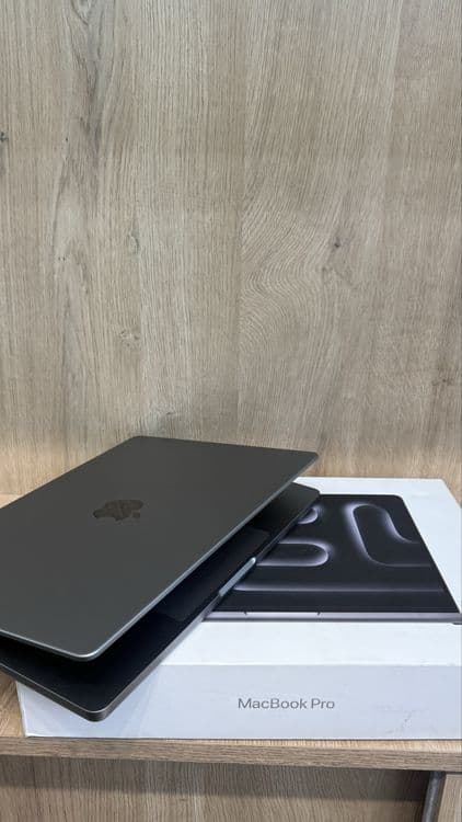 MacBook Pro M3 14-inch (8/512) – цвет Space Gray — 1
