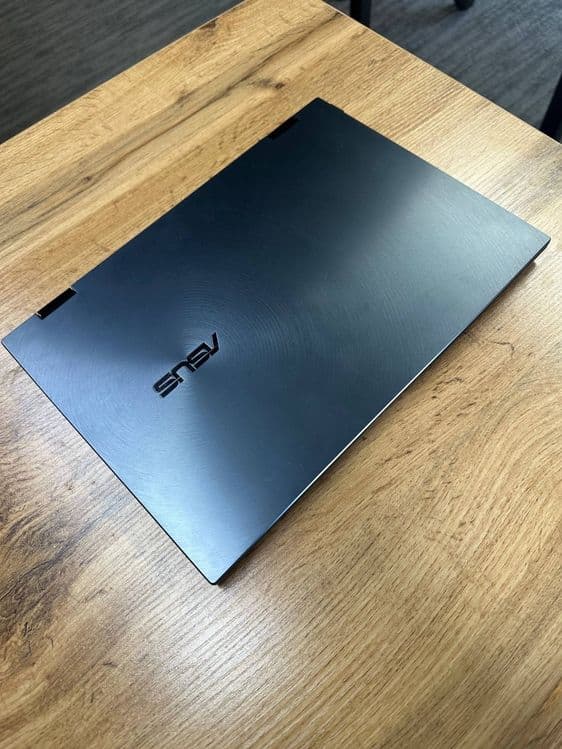 Asus zenbook 14 flip Oled — 8