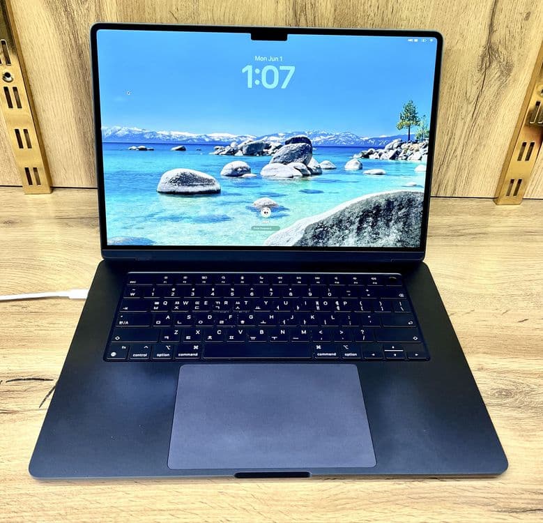 MacBook Air M3 15" Dyum- 16GB/256GB~ideal Noutbuk ( Макбук - Ноутбук ) — 4