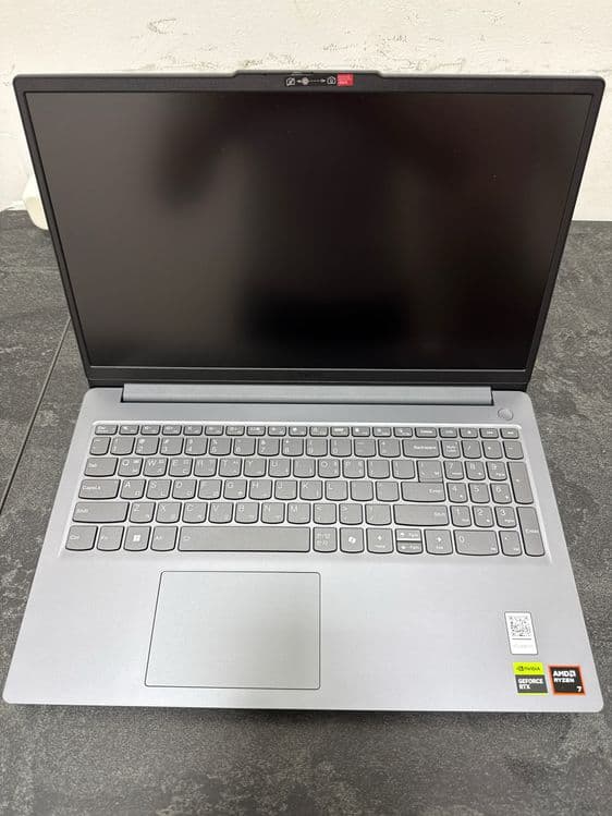 Lenovo Loq 15/Ryzen 7 170/rtx 4050 6gb — 1