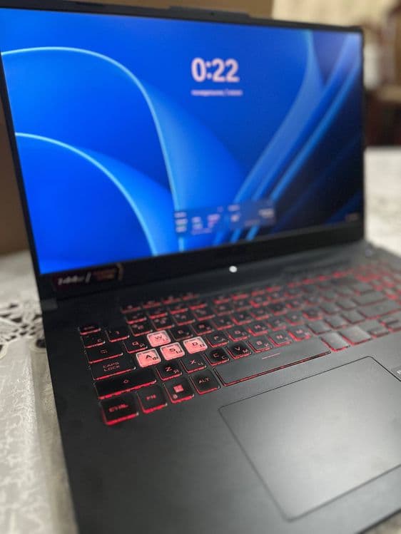Asus tuf gaming A17 uncha ko’p ishlatilmagan — 2