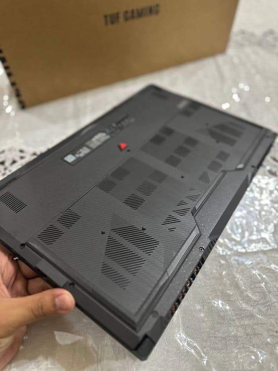 Asus tuf gaming A17 uncha ko’p ishlatilmagan — 4