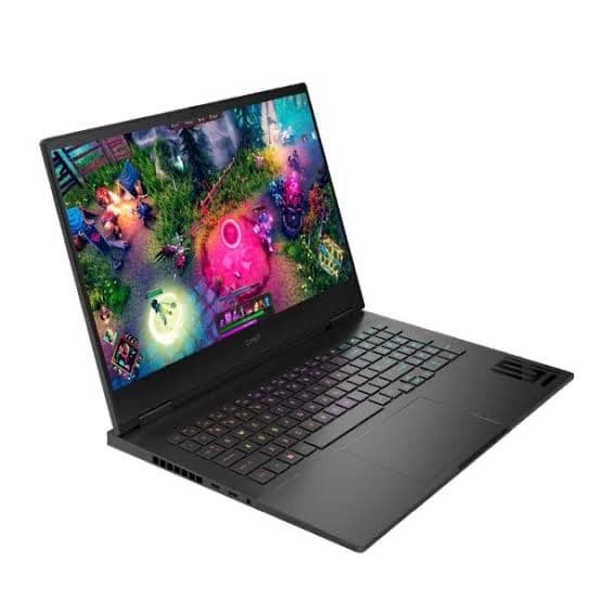 Hp Omen i7-13700HX 16GB 512SSD RTX 4060 8G — 3