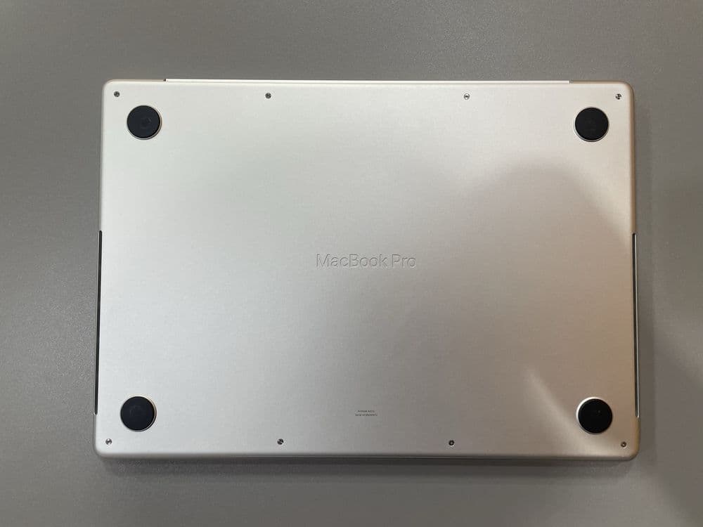 Macbook Pro M4 14 inch 16/512GB — 6