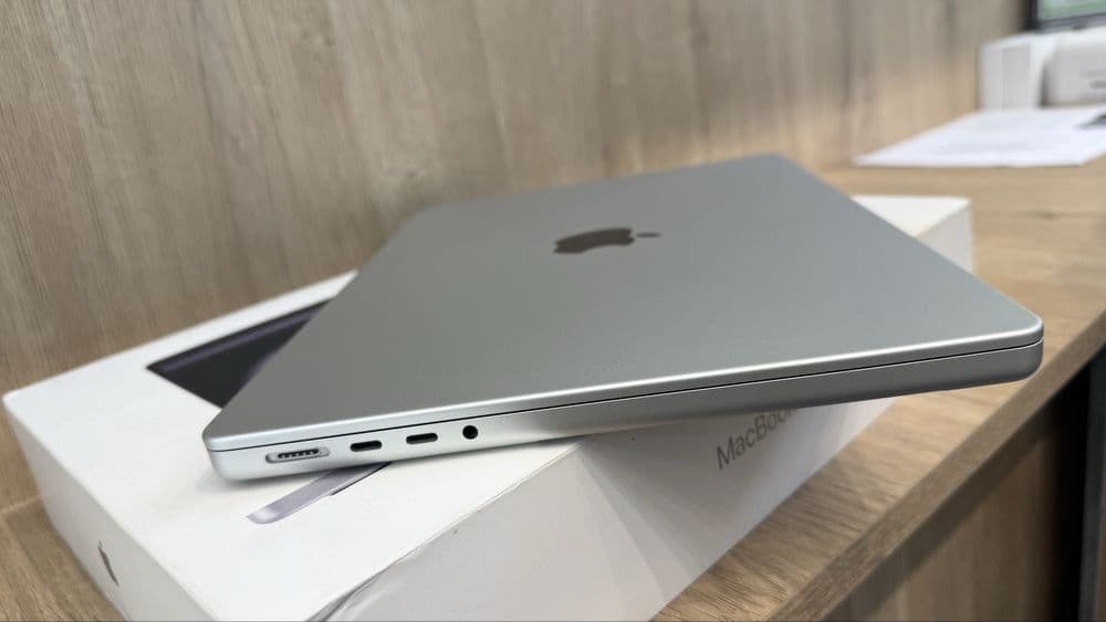 MacBook Pro M4 14” 16GB/512GB Silver — в идеальном состоянии! — 3