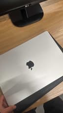 MacBook Pro M2 (16gb/512ssd) с каробкой, состояние отличное