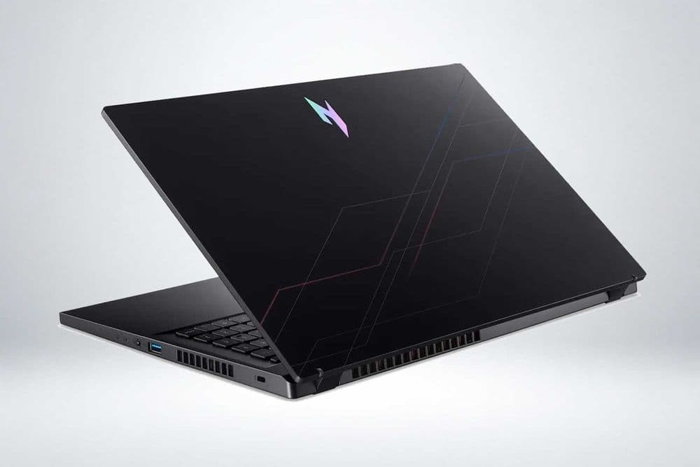 Acer Nitro V15 / Intel Core i9 / 16GB / 512GB SSD / RTX5060 8GB /165Hz — 2