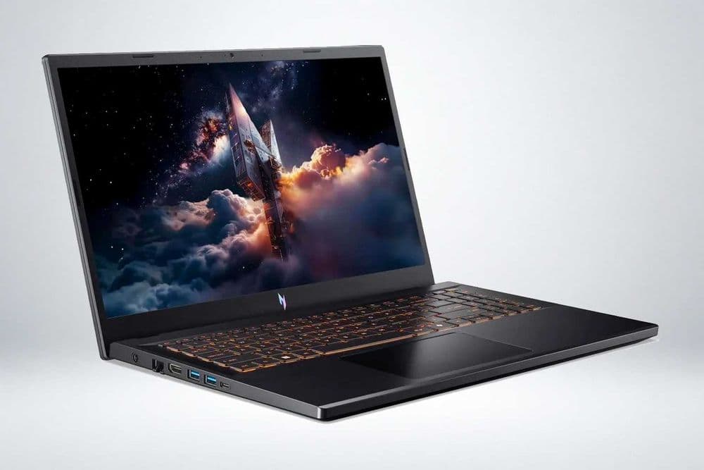 Acer Nitro V15 / Intel Core i9 / 16GB / 512GB SSD / RTX5060 8GB /165Hz — 3