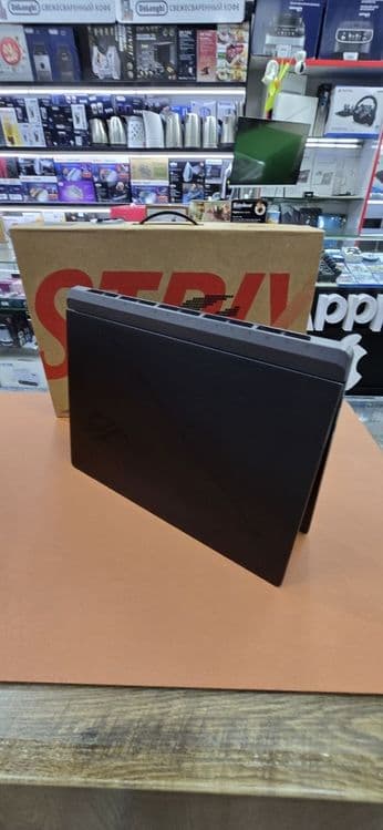 Asus RoG Strix G16 — 1