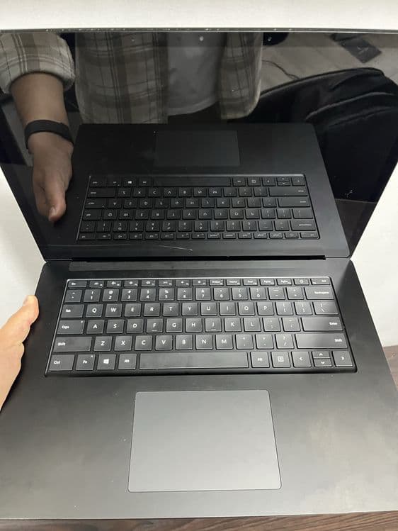 Microsoft Surface Laptop 3 — 2