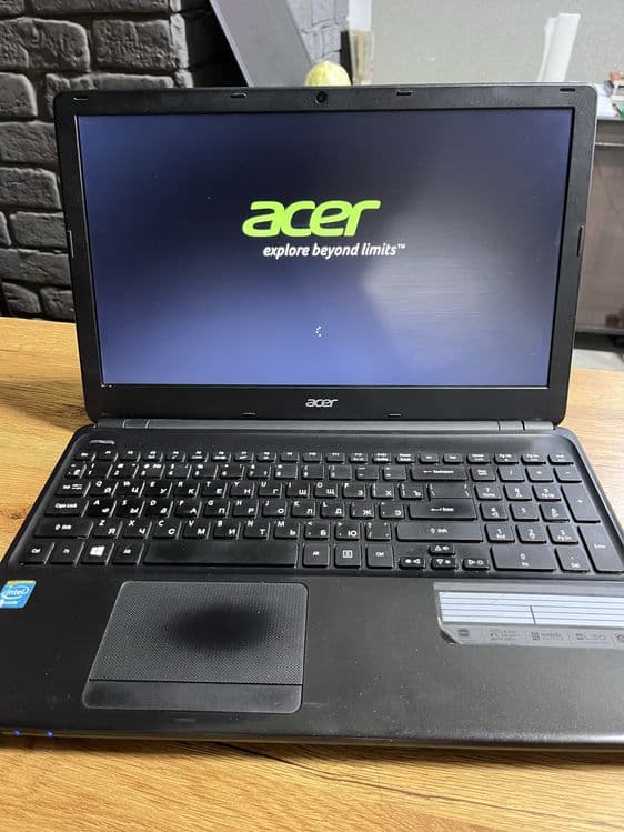 Acer noutbuk sotiladi — 2