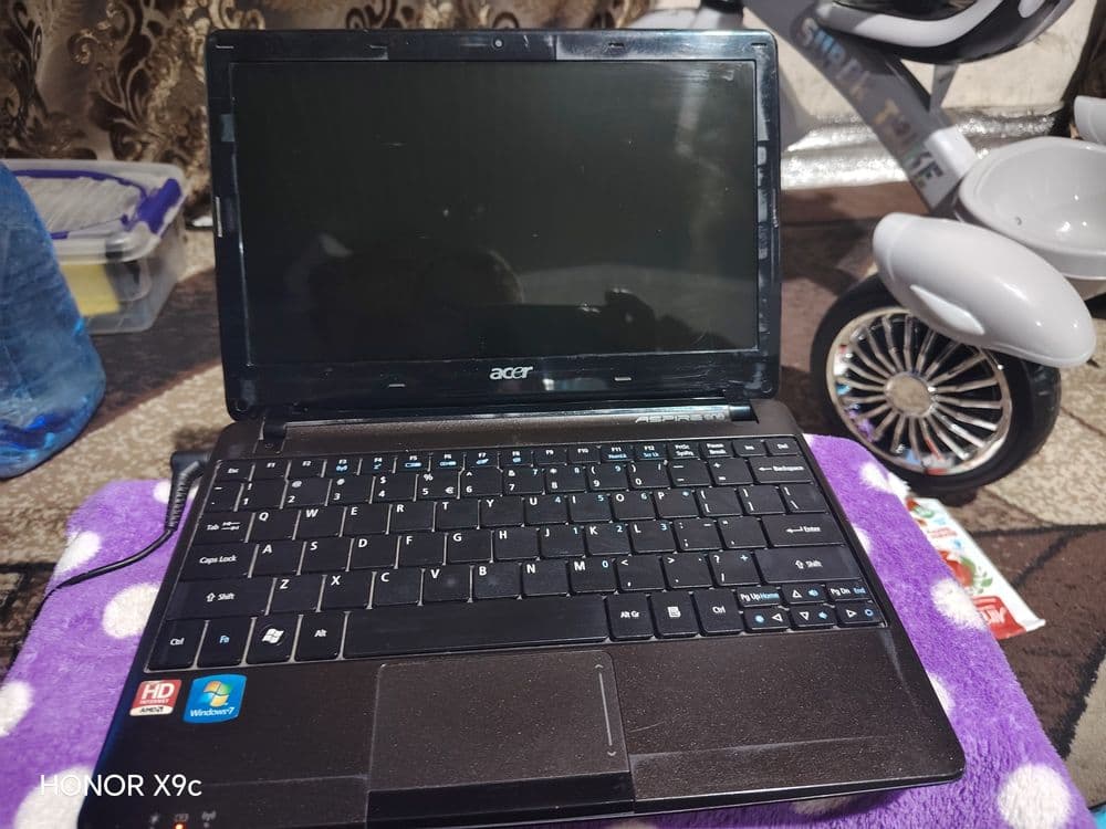 netbuk ACER 320G — 3