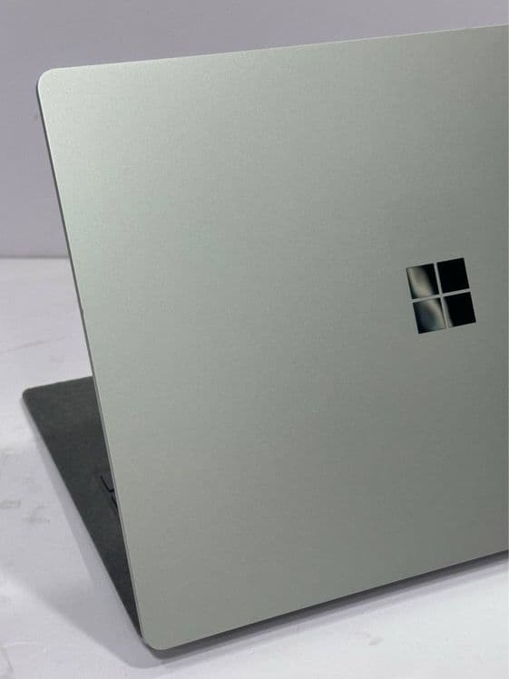 Microsoft surface — 5