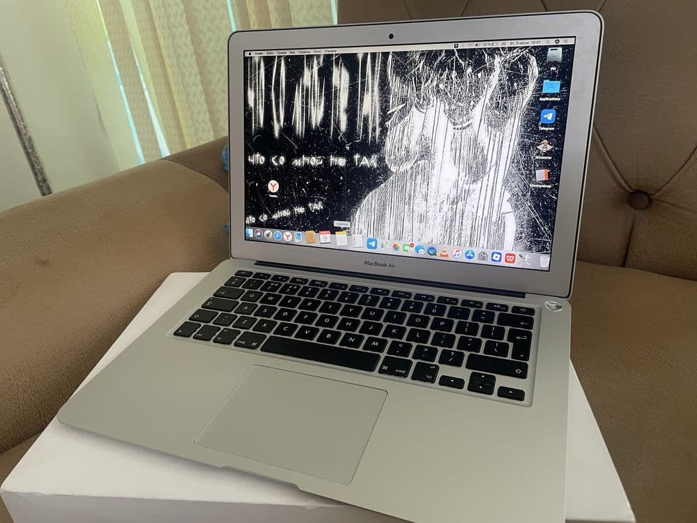 macbook air 13 inch — 5