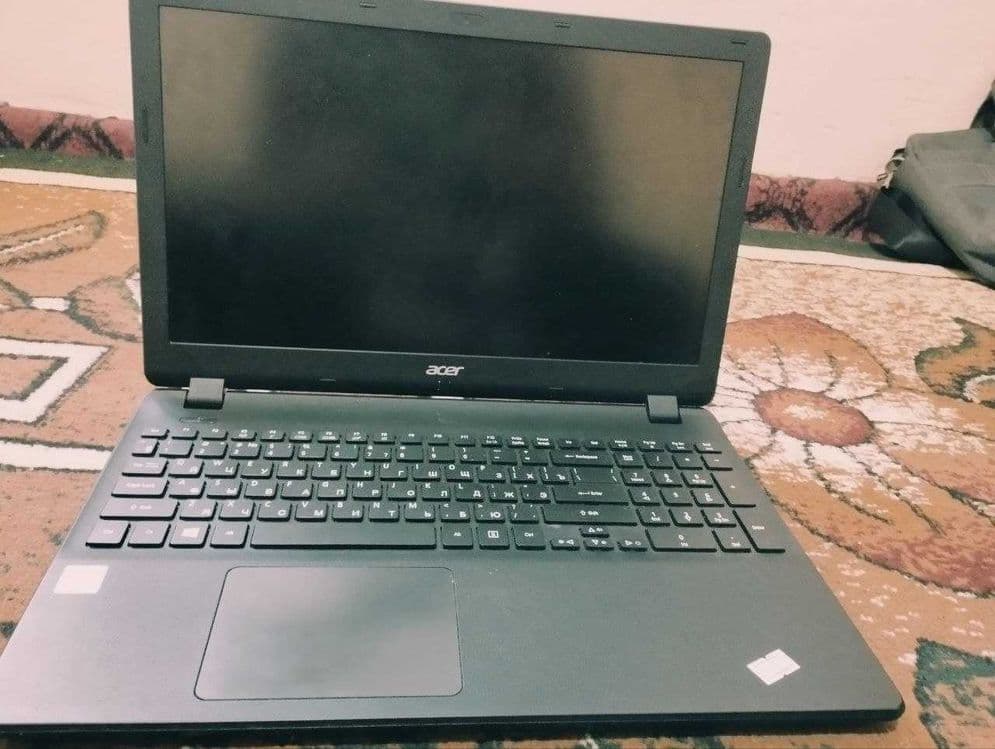 Noutbuk Acer
Office komputer — 2