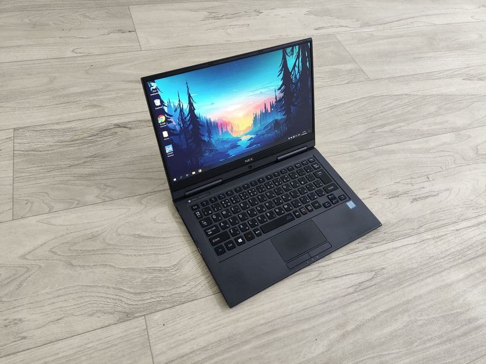 Yaponski Ultrabook NEC Lavie HZ750/G — 4