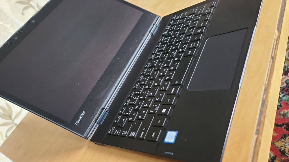 Toshiba dynabook i3 8/128 — 2