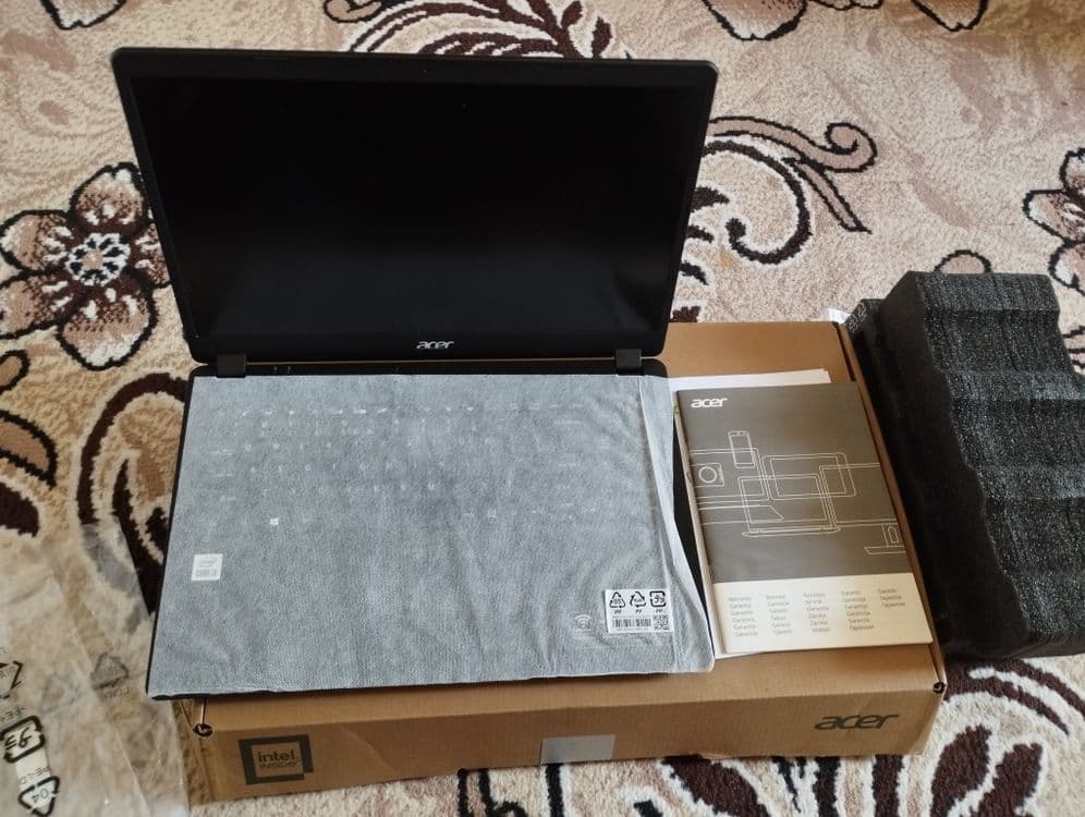 Noutbuk Acer 4/1 TRB — 4