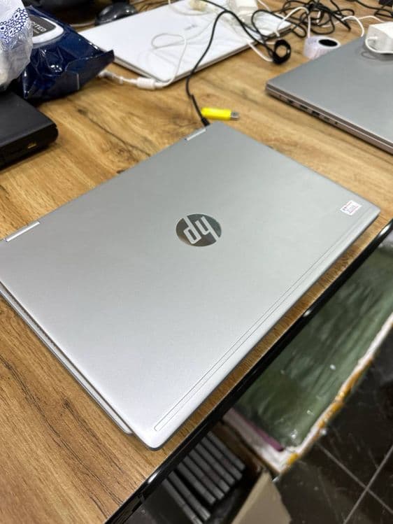 Hp Probook x360 Rayzen 7Pro — 4