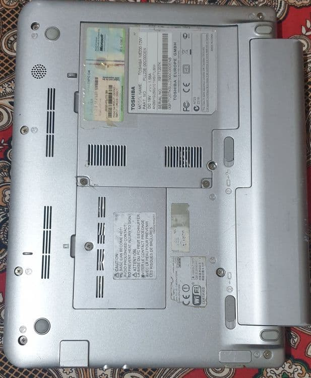 Netbook Toshiba sostoyanie xoroshee — 3