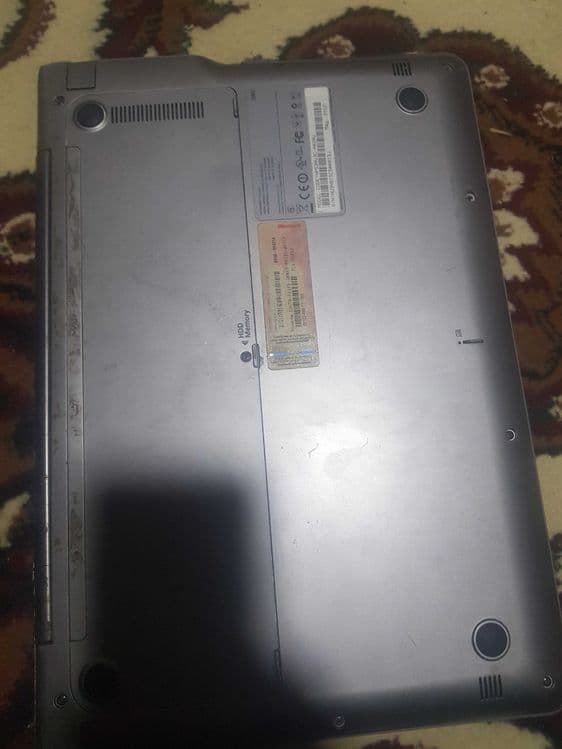 Samsung Ultrabuk — 2