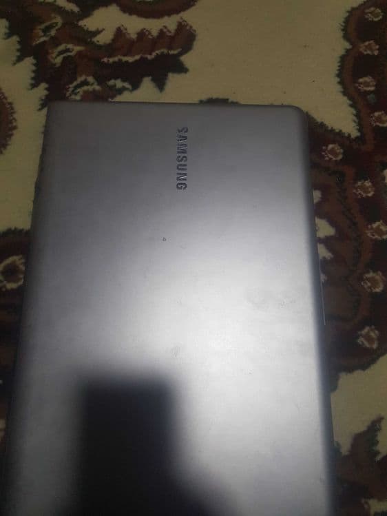Samsung Ultrabuk — 3