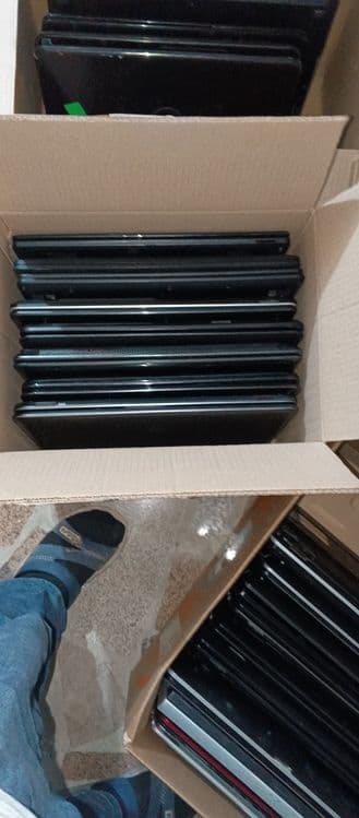 Noutbuk va netbuklar sotiladi — 1