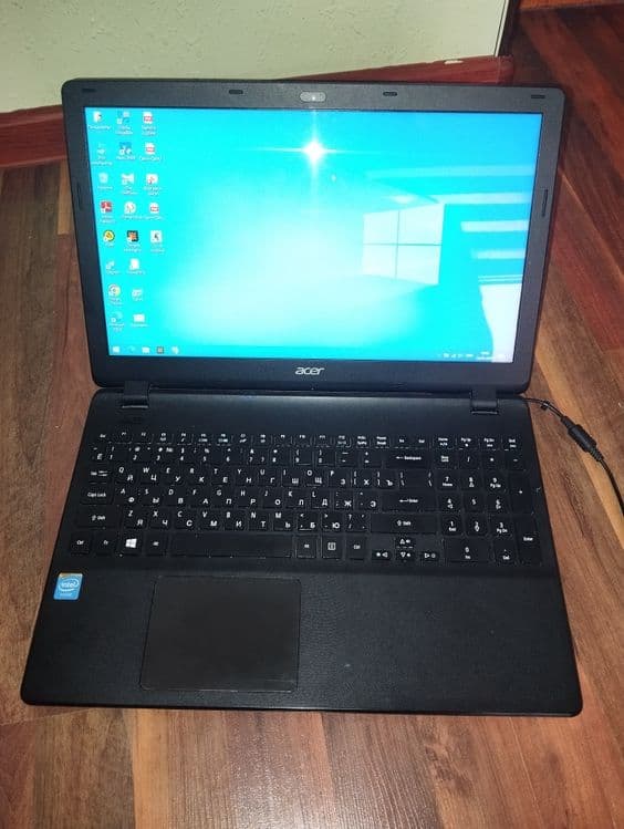 Acer Celeron 128 SSD+500 HDD — 1