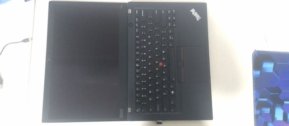 Ноутбук Lenovo Thinkpad — 1