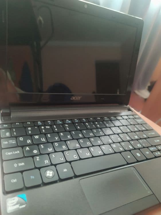 Acer netbooki Aspire one — 1