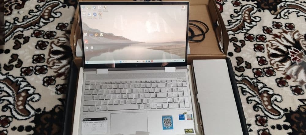 HP Envy 8/256SSD — 1