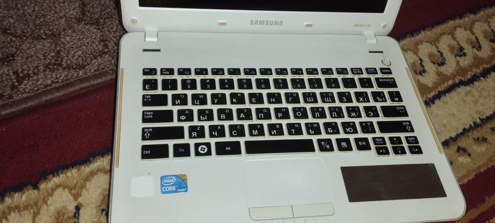 Samsung netbook xolati zo'r — 1