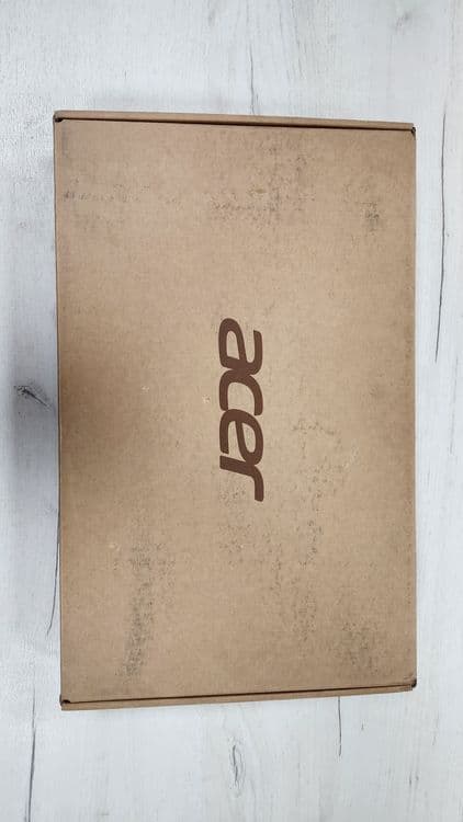 Noutbuk, Acer Core I3 — 4