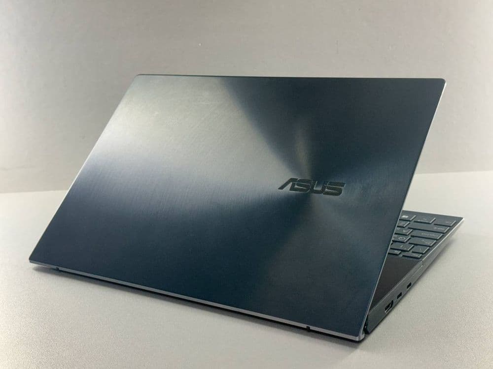 ASUS ZenBook notebook — 7