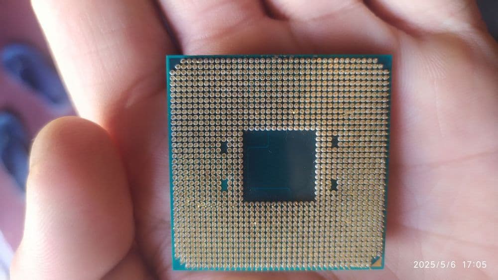 Protsessor AMD ATHLON  200GE
Model: AMD Athlon 200GE
Yadro/Thread: 2 — 2